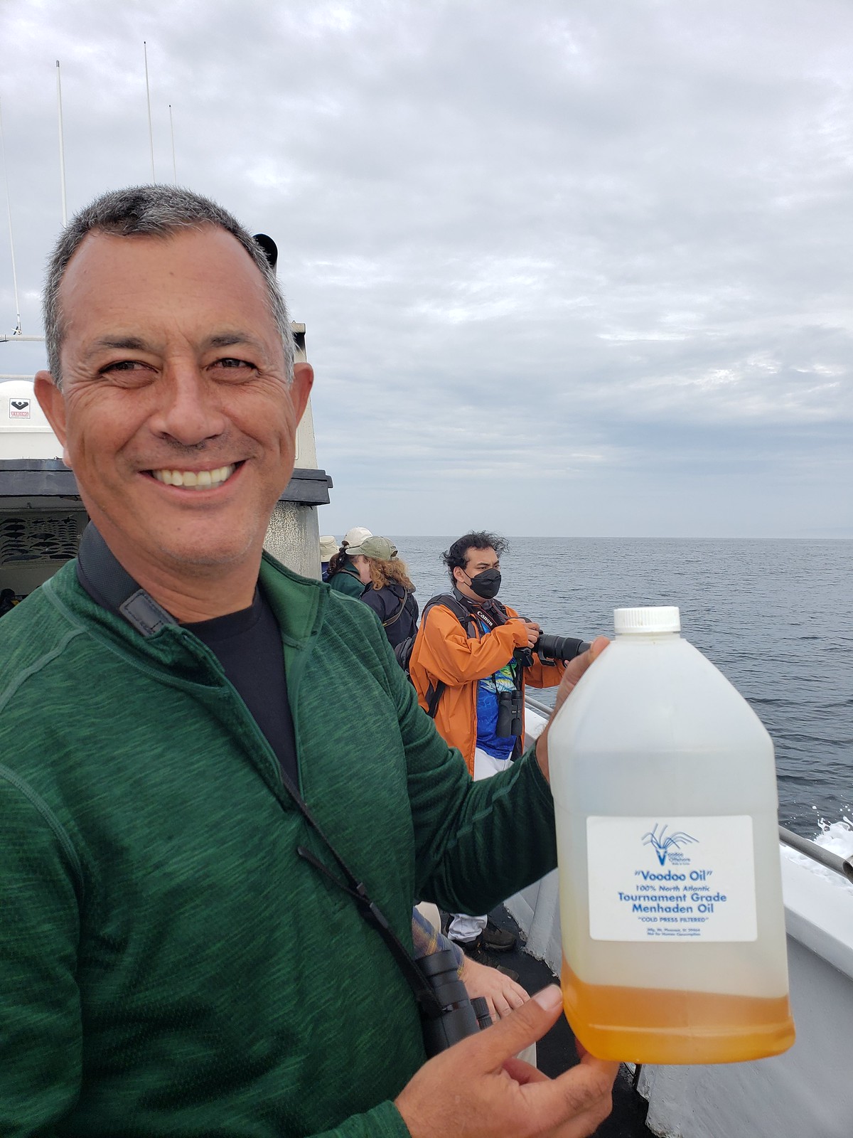 Alvaro Jaramillo with newly permitted oil on a Monterey Bay pelagic (9/11/2022).